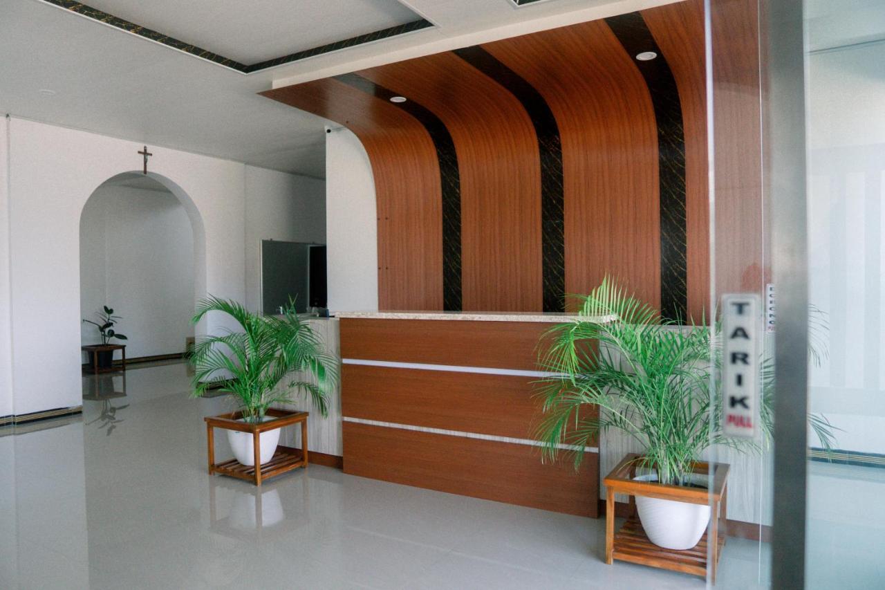 Christika Homestay Labuan Bajo Luaran gambar