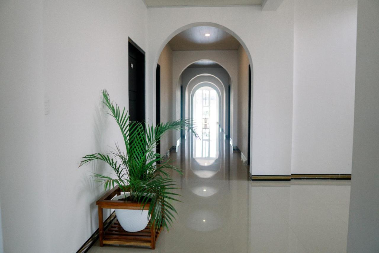 Christika Homestay Labuan Bajo Luaran gambar